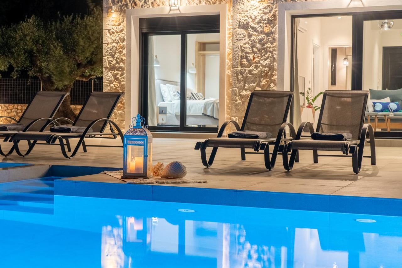 Diosas Luxury Villas Andipata Exterior photo