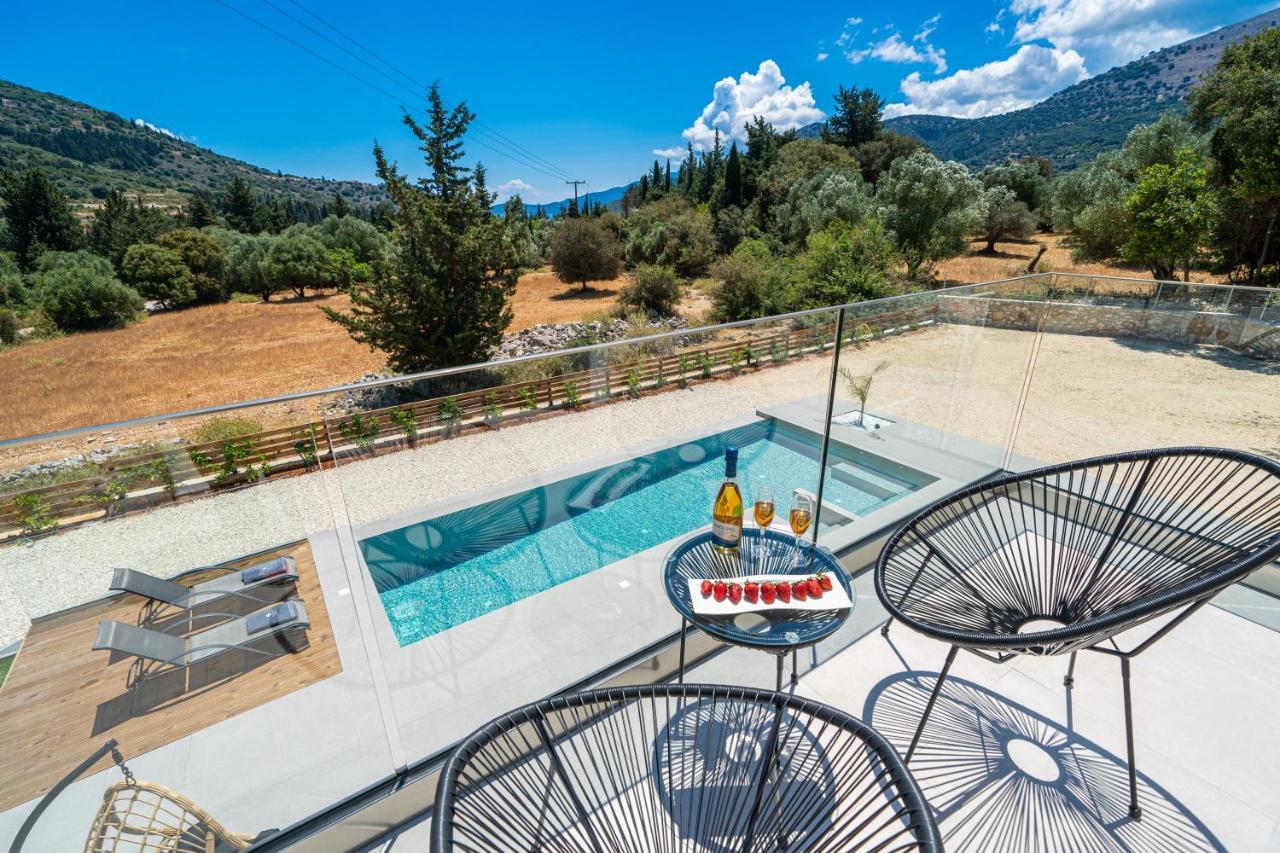 Diosas Luxury Villas Andipata Exterior photo